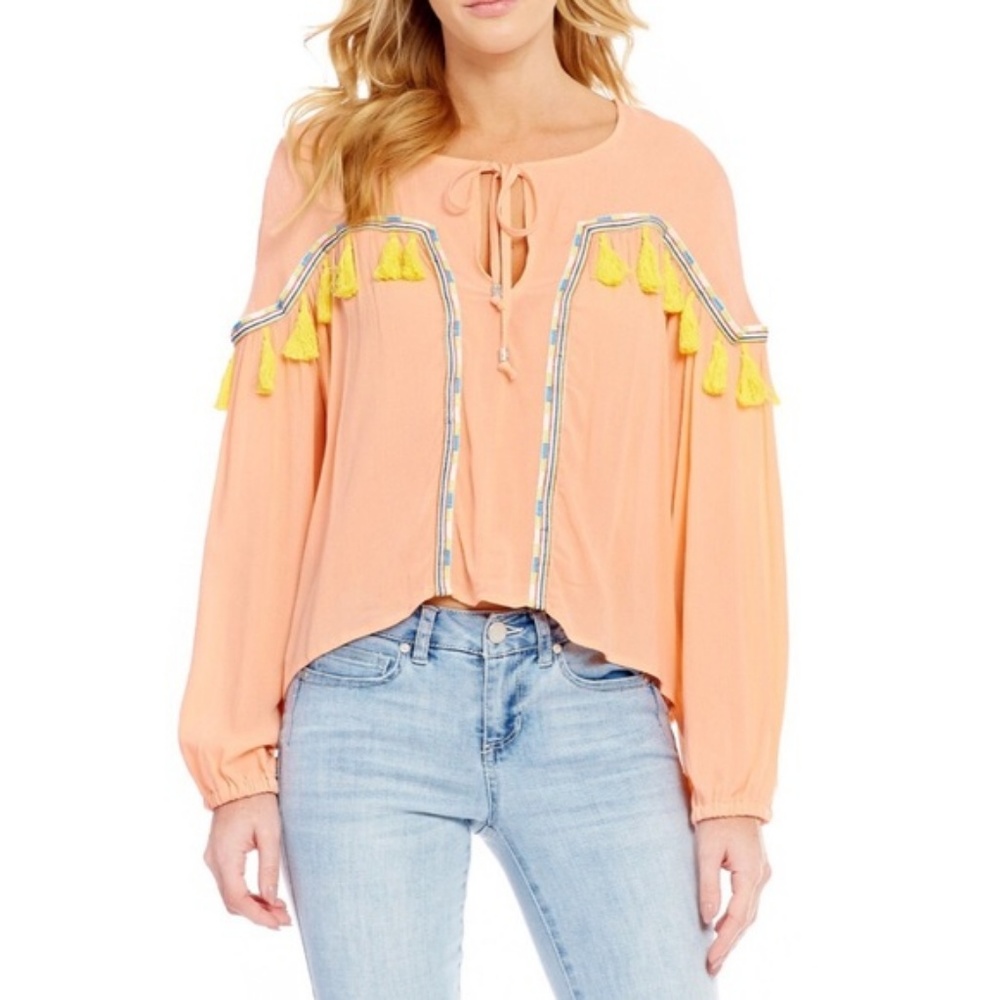 Gianni Bini NWT Tassel Long Sleeve Peasant Top